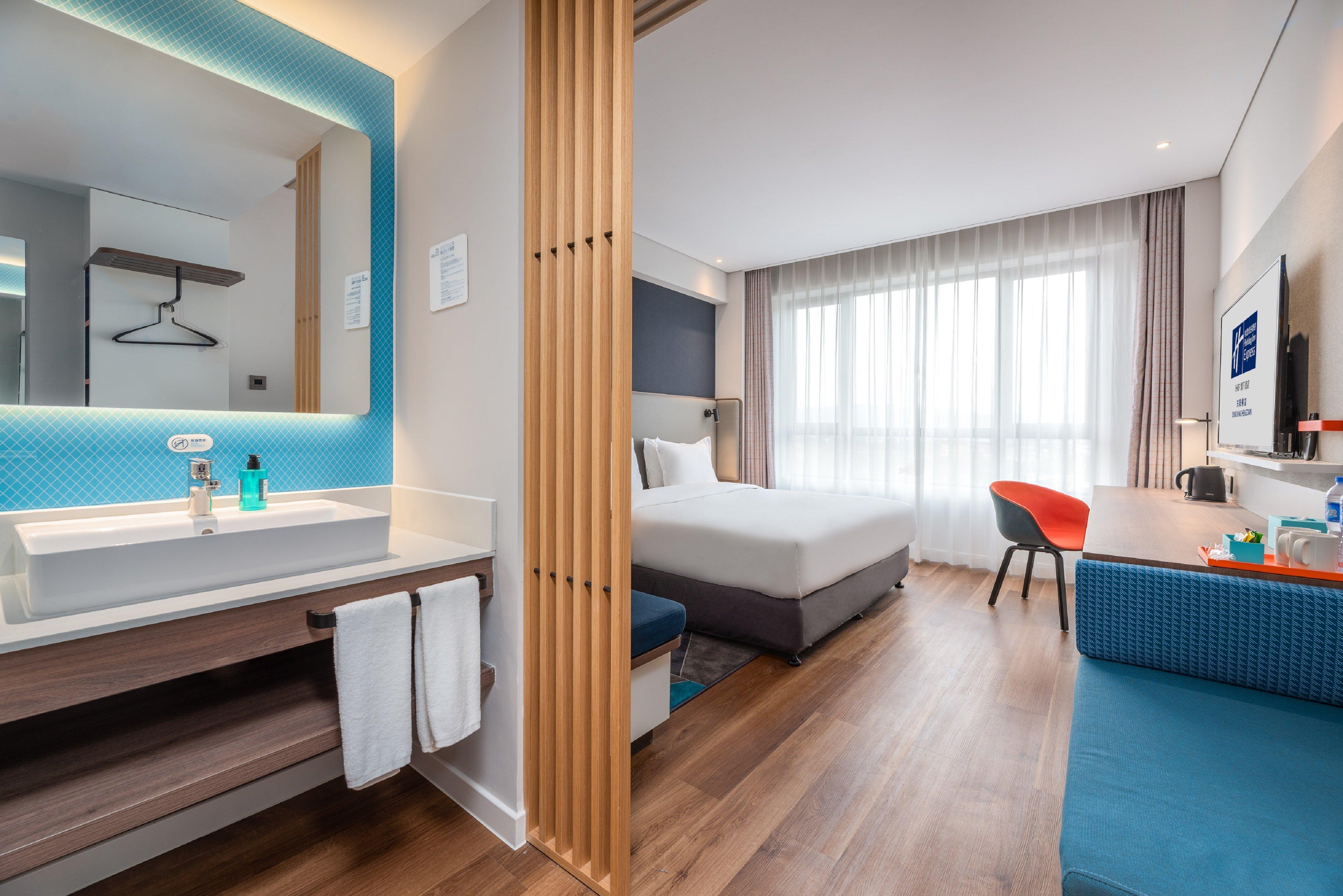 Holiday Inn Express Dongyang Hengdian By Ihg Exterior photo
